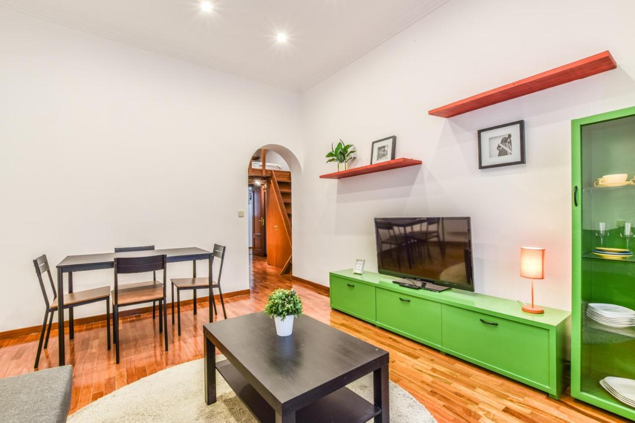 شقة مدريد  في Apartamento Puente De Segovia المظهر الخارجي الصورة